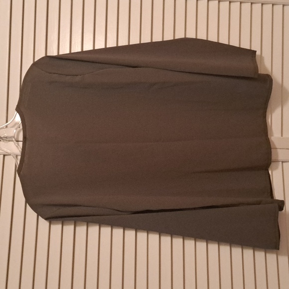 Olive green Blouse - Picture 6 of 7